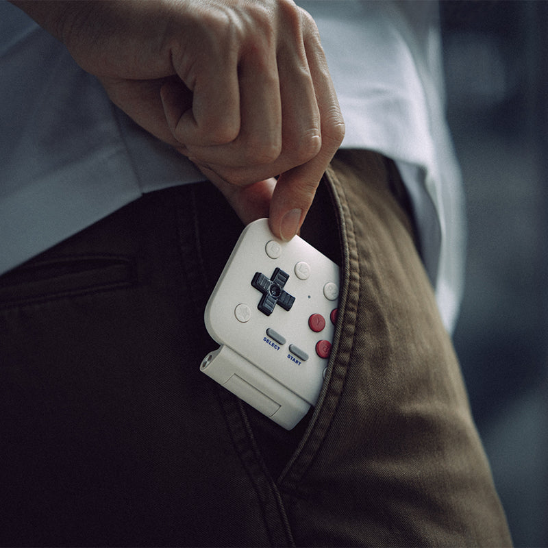 8BitDo FlipPad Mobile Gaming Controller with Automatic Closing Small Portable Bag